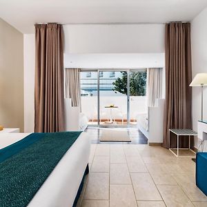 Family Room Sea View